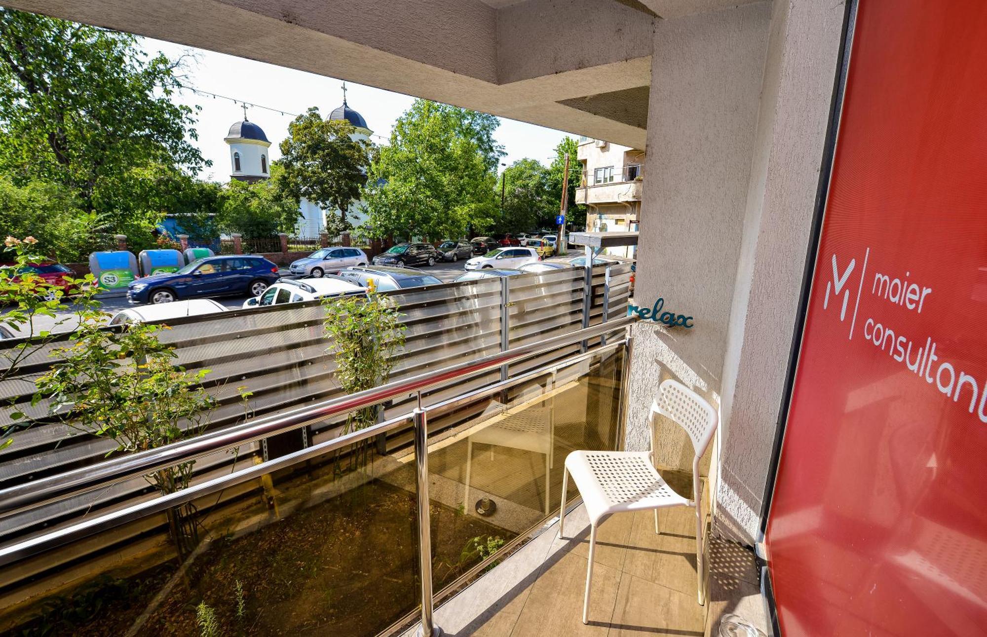 City Center Suite With Terrace Bucureşti Exterior foto