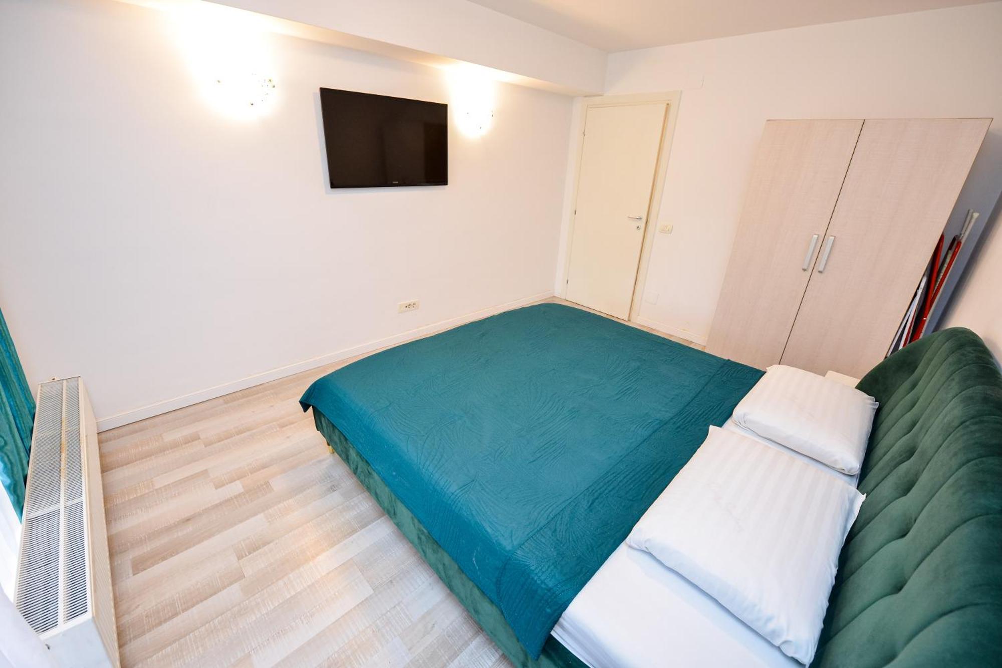 City Center Suite With Terrace Bucureşti Exterior foto
