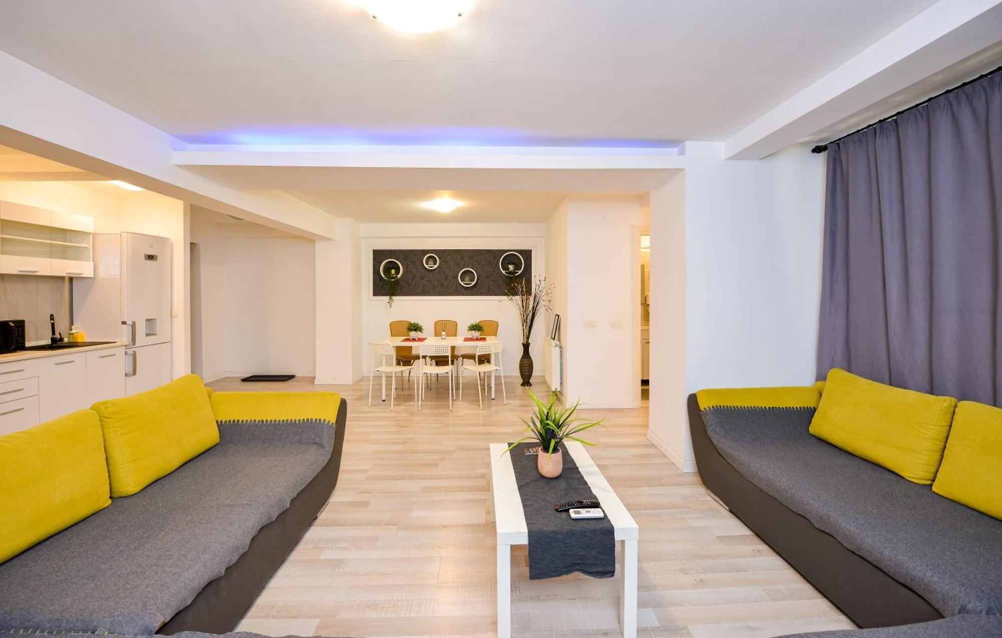 City Center Suite With Terrace Bucureşti Exterior foto