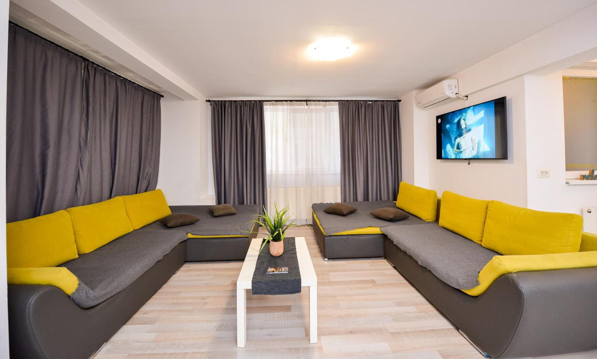 City Center Suite With Terrace Bucureşti Exterior foto