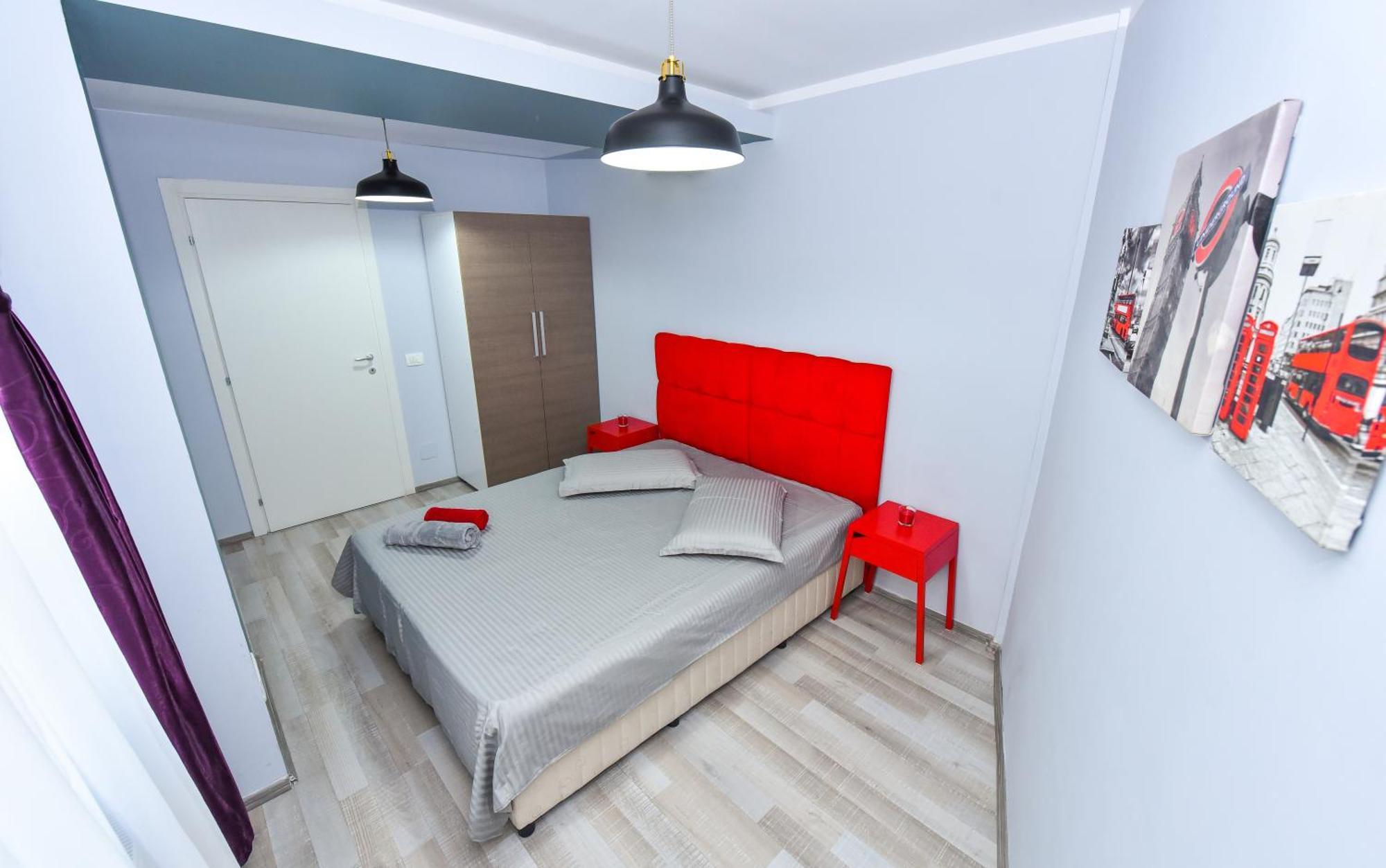 City Center Suite With Terrace Bucureşti Exterior foto